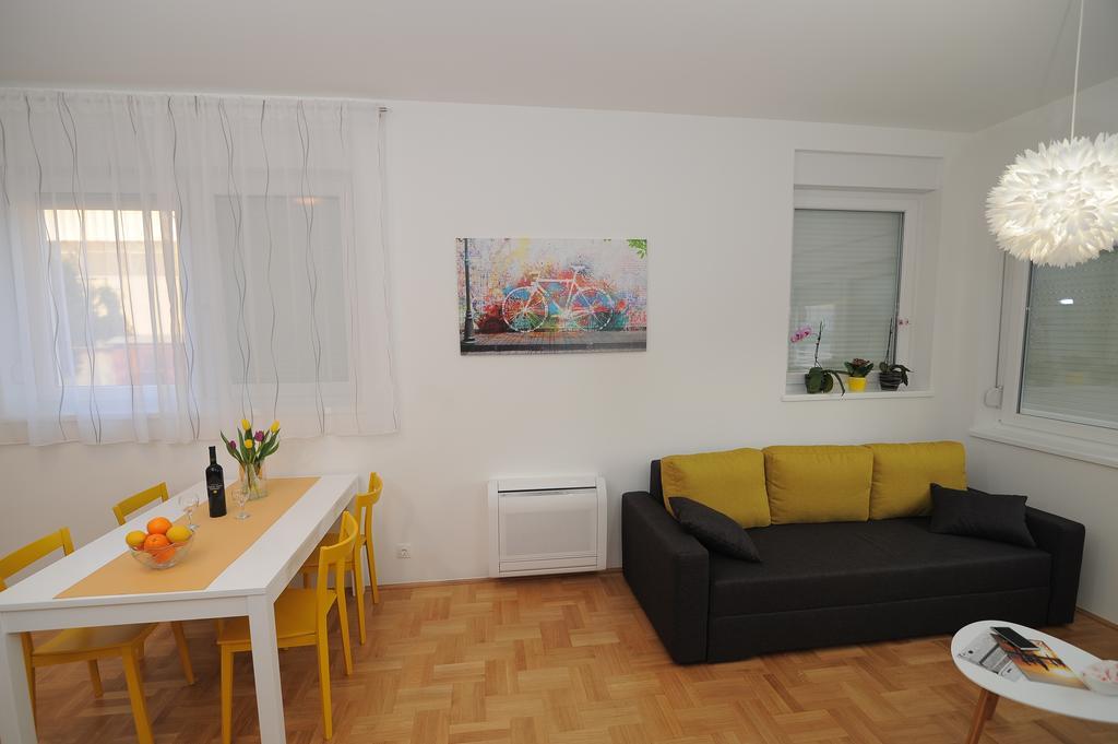 Amaros Apartament *